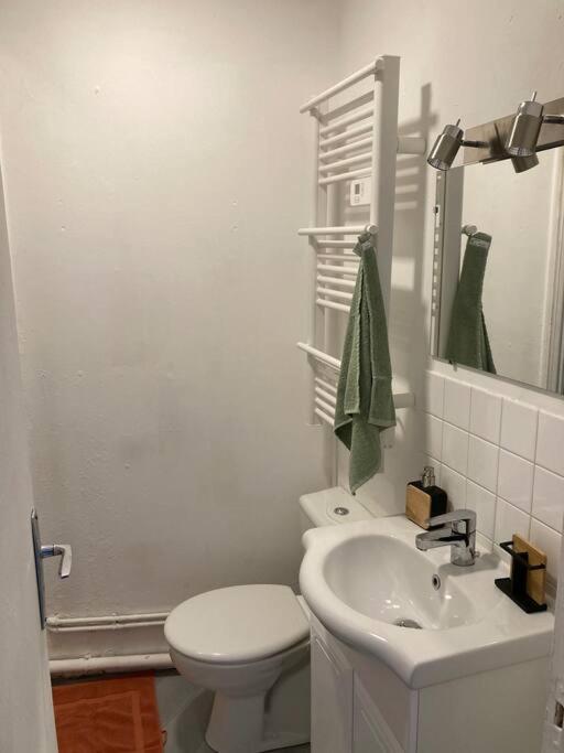 Cosy Appartement Hyper Centre Bernay Kültér fotó